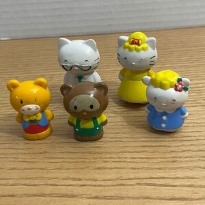 HELLO KITTY & Friends Family Figures Set of 5 PVC Sanrio 2012 Cake Toppers Toys